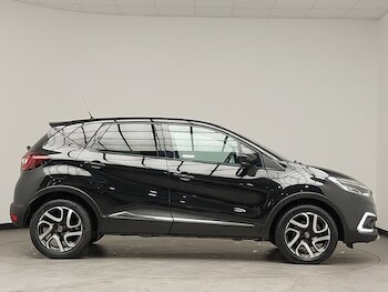 Used Renault Captur 2018 for sale - 76816134: Photo