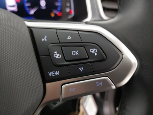 Used Volkswagen T-Roc 2024 for sale - 75338514: Photo 13