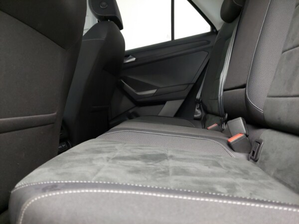 Used Volkswagen T-Roc 2024 for sale - 75338514: Photo 6