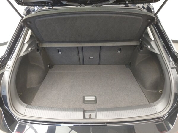 Used Volkswagen T-Roc 2024 for sale - 75338514: Photo 8
