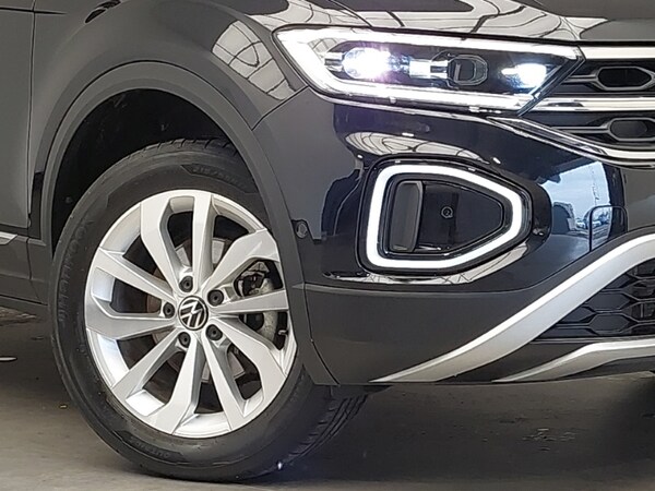 Used Volkswagen T-Roc 2024 for sale - 75338514: Photo 9