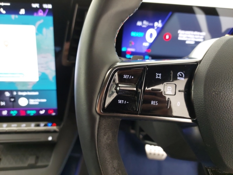 Used Renault Scenic E-Tech 2024 for sale - 76864315: Photo 14