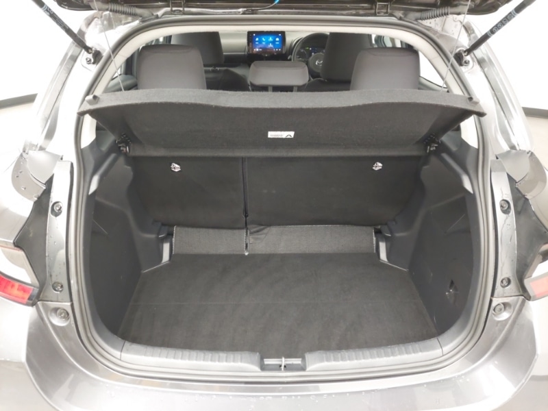 Used Mazda Mazda2 HYBRID 2024 for sale - 76911780: Photo 8