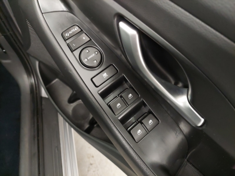 Used Hyundai i30 2023 for sale - 76932462: Photo 12