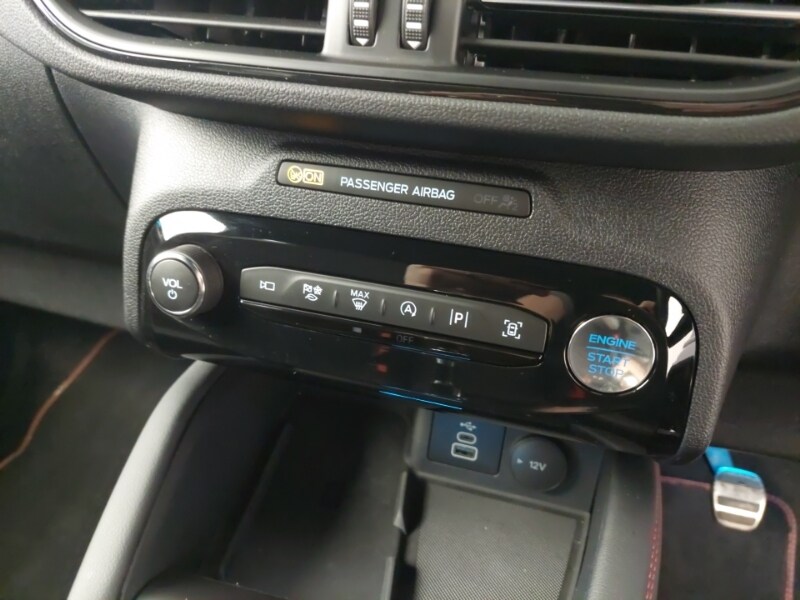 Used Ford Kuga 2025 for sale - 76301812: Photo 16