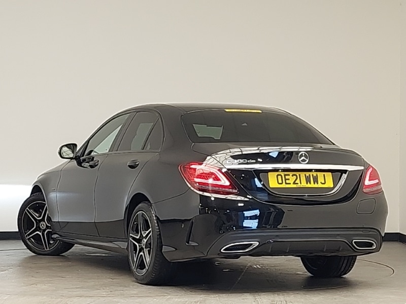 Used Mercedes-Benz C Class 2021 for sale - 77760970: Photo 3