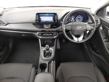 Used Hyundai i30 2017 for sale - 75731980: Photo