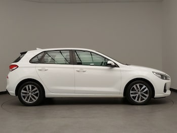 Used Hyundai i30 2017 for sale - 75731980: Photo