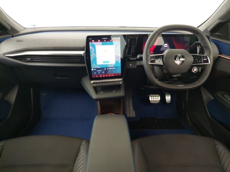 Used Renault Scenic E-Tech 2024 for sale - 77503500: Photo 2