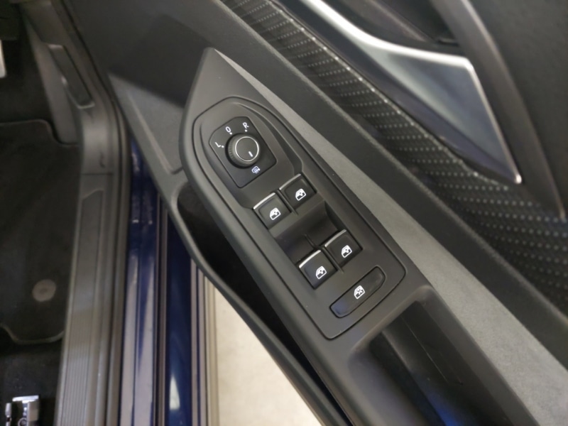 Used Volkswagen Golf 2023 for sale - 77536704: Photo 12