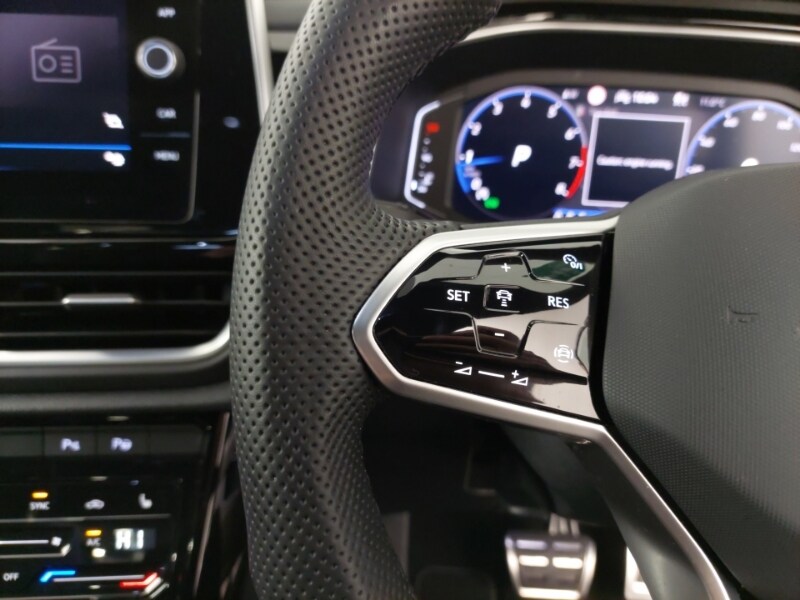 Used Volkswagen T-Roc 2023 for sale - 77760942: Photo 15