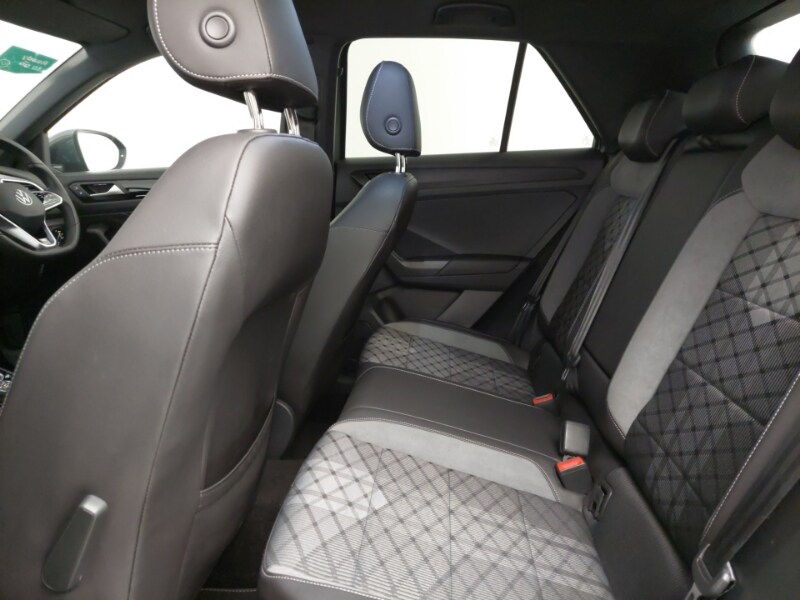 Used Volkswagen T-Roc 2023 for sale - 77760942: Photo 6