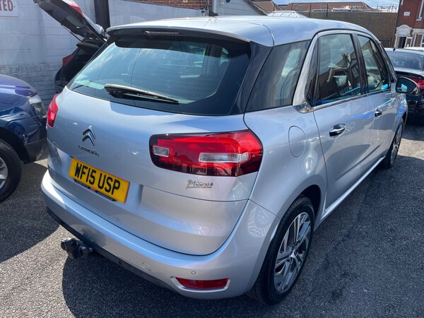Used Citroen C4 Picasso 2015 for sale - 75089086: Photo 5