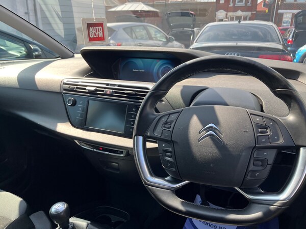 Used Citroen C4 Picasso 2015 for sale - 75089086: Photo 8