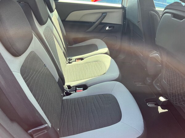 Used Citroen C4 Picasso 2015 for sale - 75089086: Photo 9