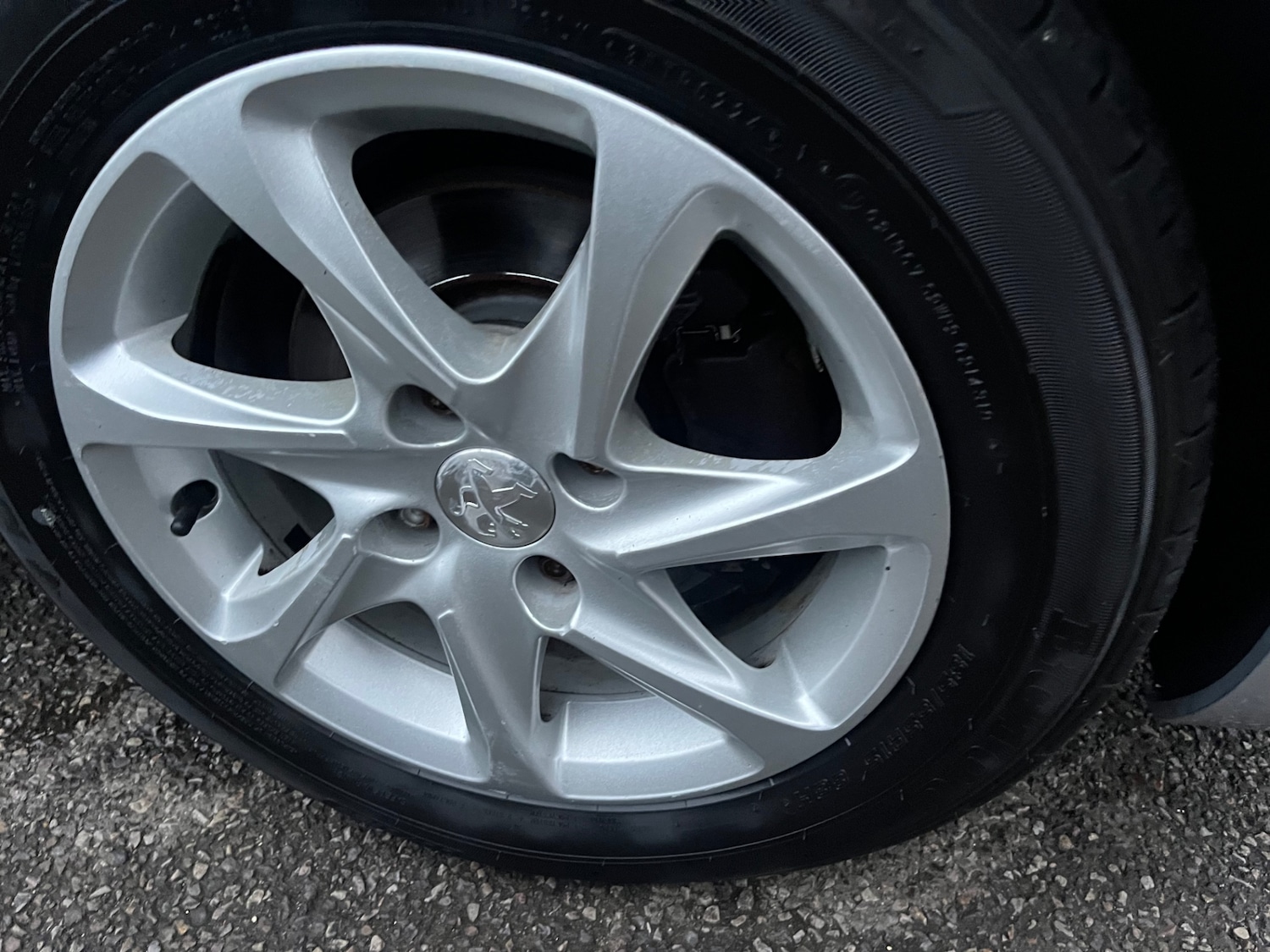 Used Peugeot 208 2017 for sale - 76655766: Photo 3