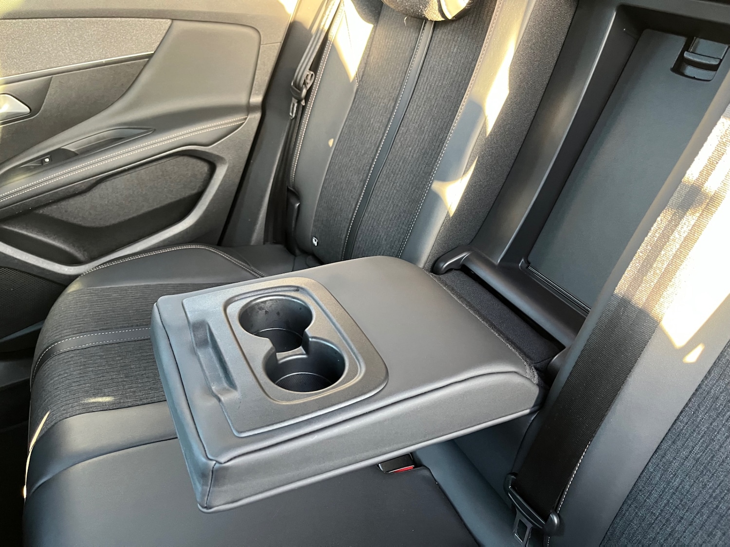 Used Peugeot 3008 2019 for sale - 76682719: Photo 9