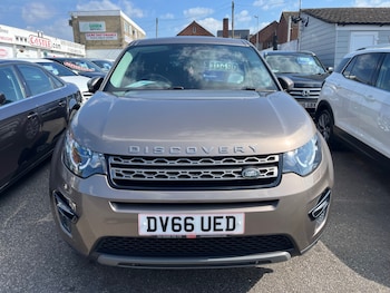 Used Land Rover Discovery Sport 2016 for sale - 78368865: Photo