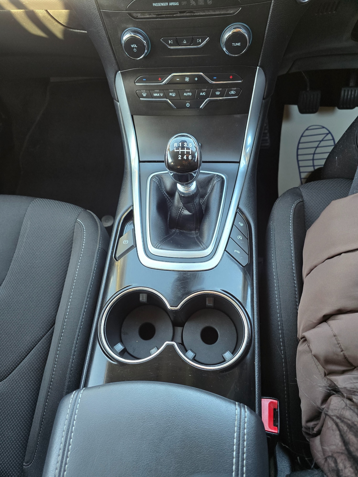 Used Ford S-Max 2016 for sale - 76877701: Photo 16