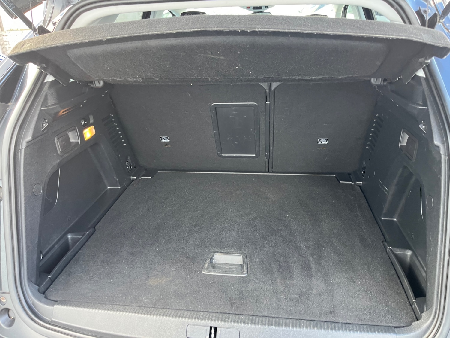 Used Peugeot 3008 2018 for sale - 76565729: Photo 15