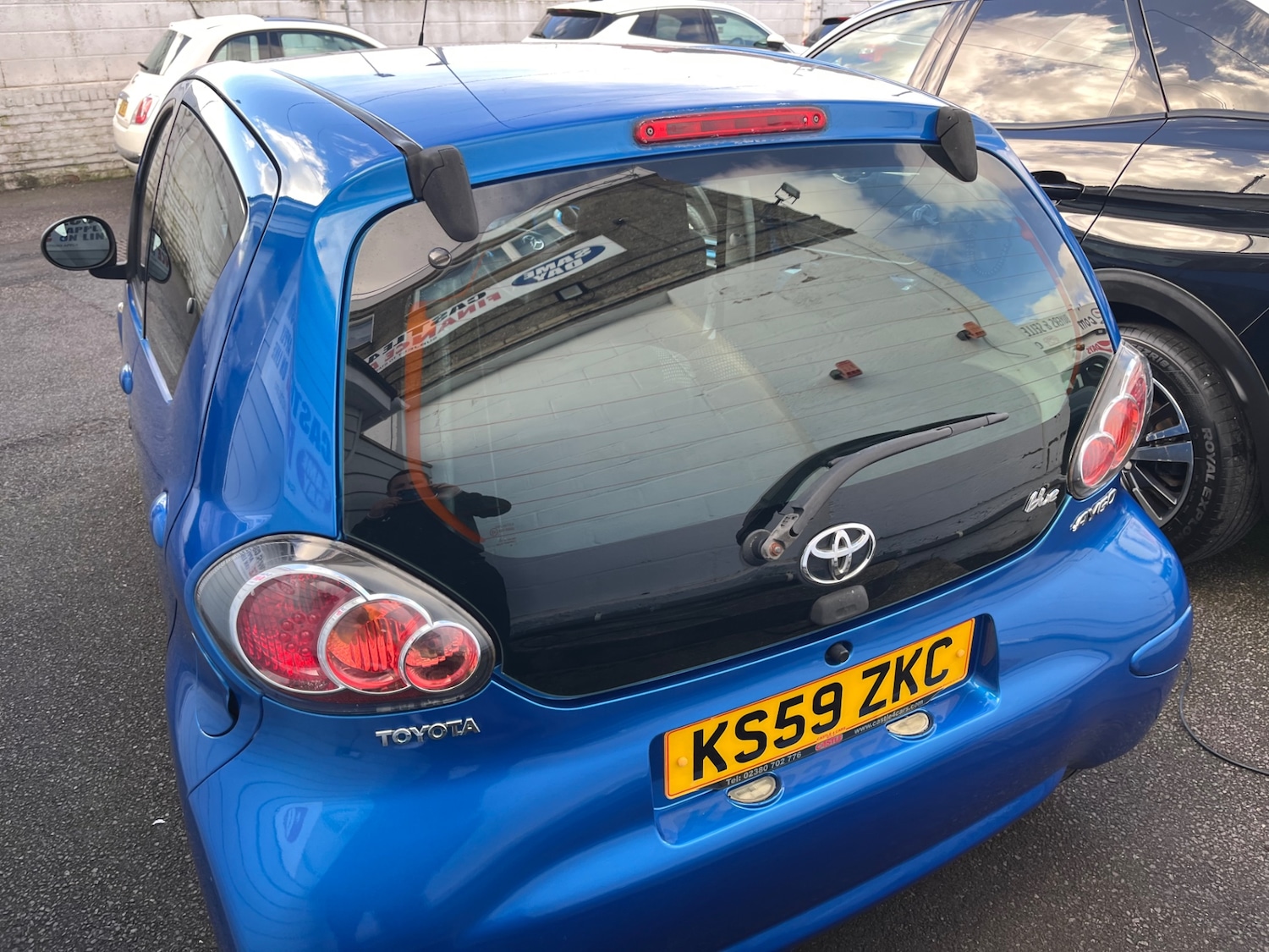 Used Toyota AYGO 2010 for sale - 76548084: Photo 5