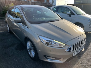 Used Ford Focus 2017 for sale - 76366302: Photo