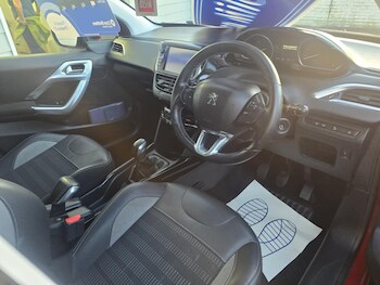 Used Peugeot 2008 2019 for sale - 77547749: Photo