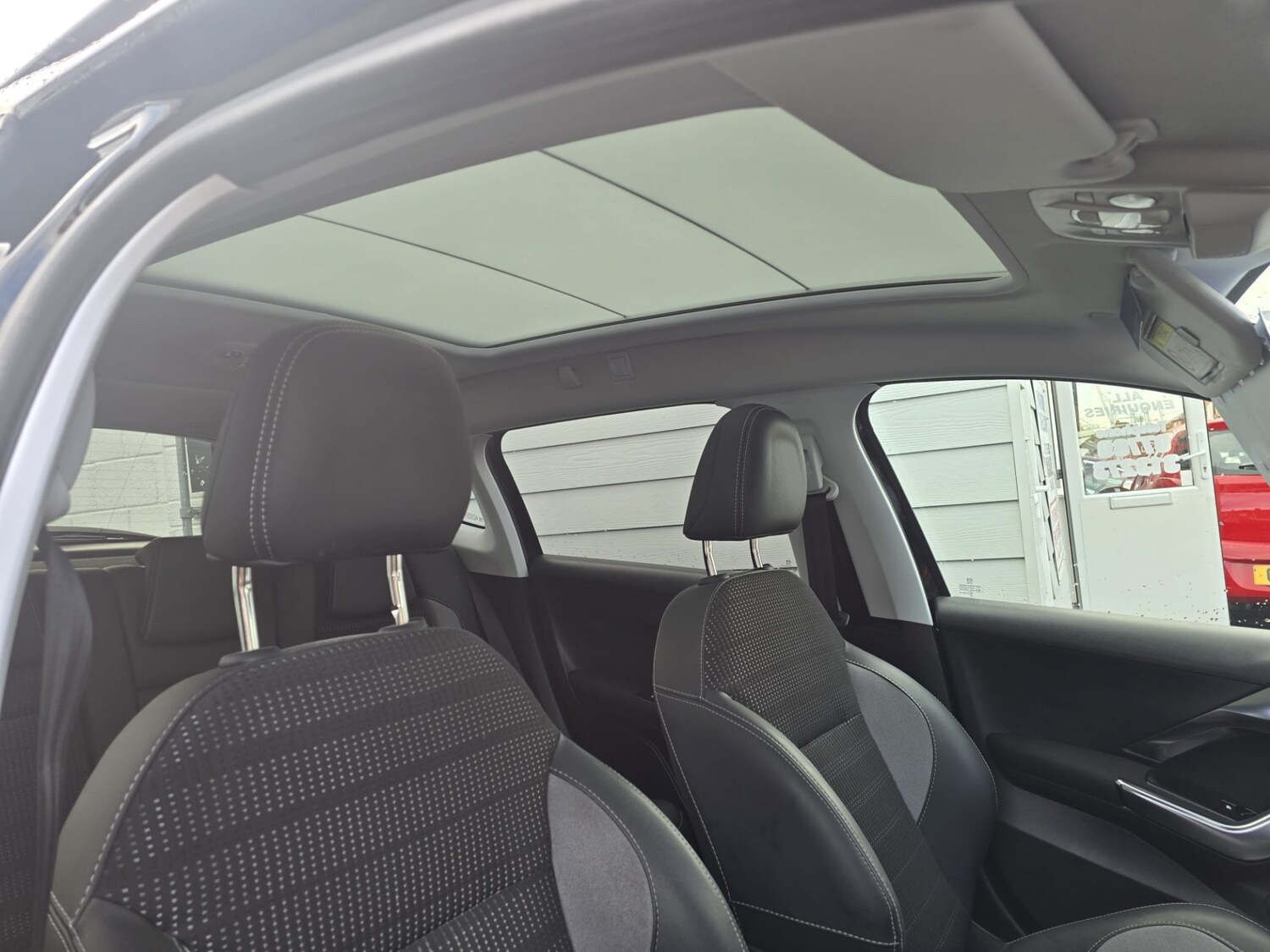 Used Peugeot 2008 2018 for sale - 76298964: Photo 7