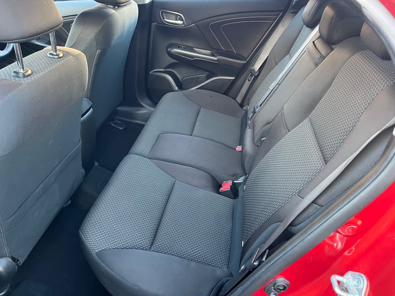 Used Honda Civic 2015 for sale - 76355731: Photo 5