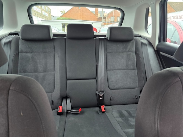 Used Volkswagen Tiguan 2015 for sale - 76232142: Photo 15