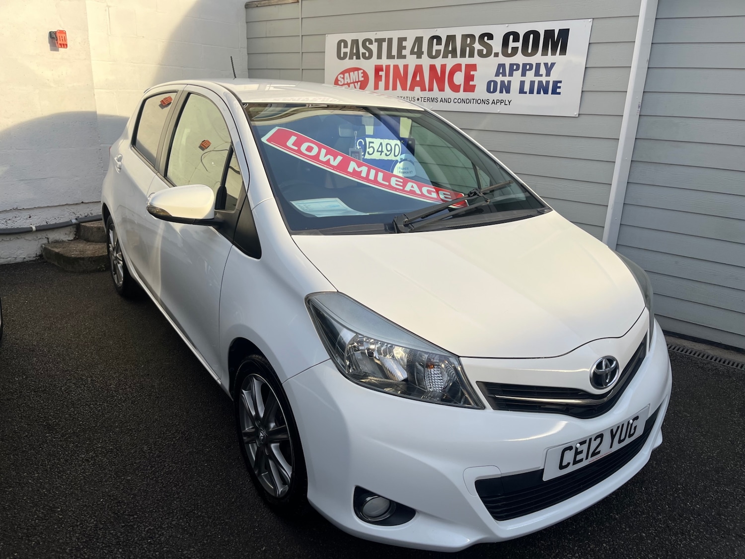 Used Toyota Yaris 2012 for sale - 76518268: Photo 1