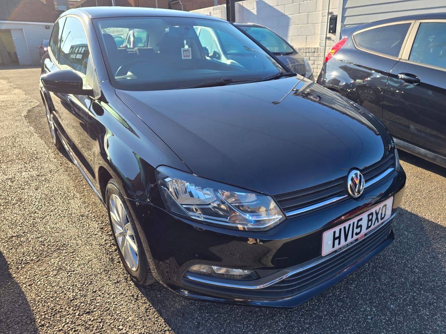 Used Volkswagen Polo 2015 for sale - 76031269: Photo 1