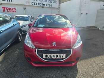 Used Peugeot 208 2015 for sale - 78841438: Photo
