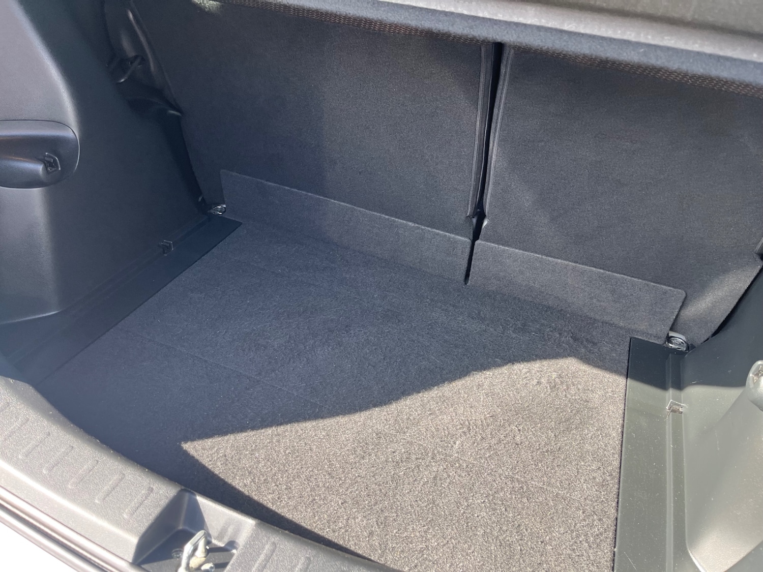 Used Honda Jazz 2013 for sale - 72402560: Photo 12