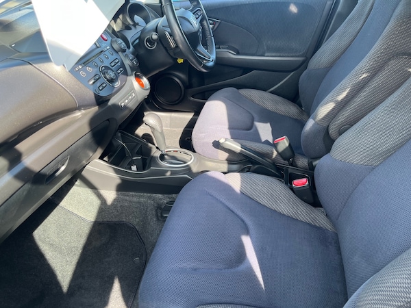 Used Honda Jazz 2013 for sale - 72402560: Photo 5