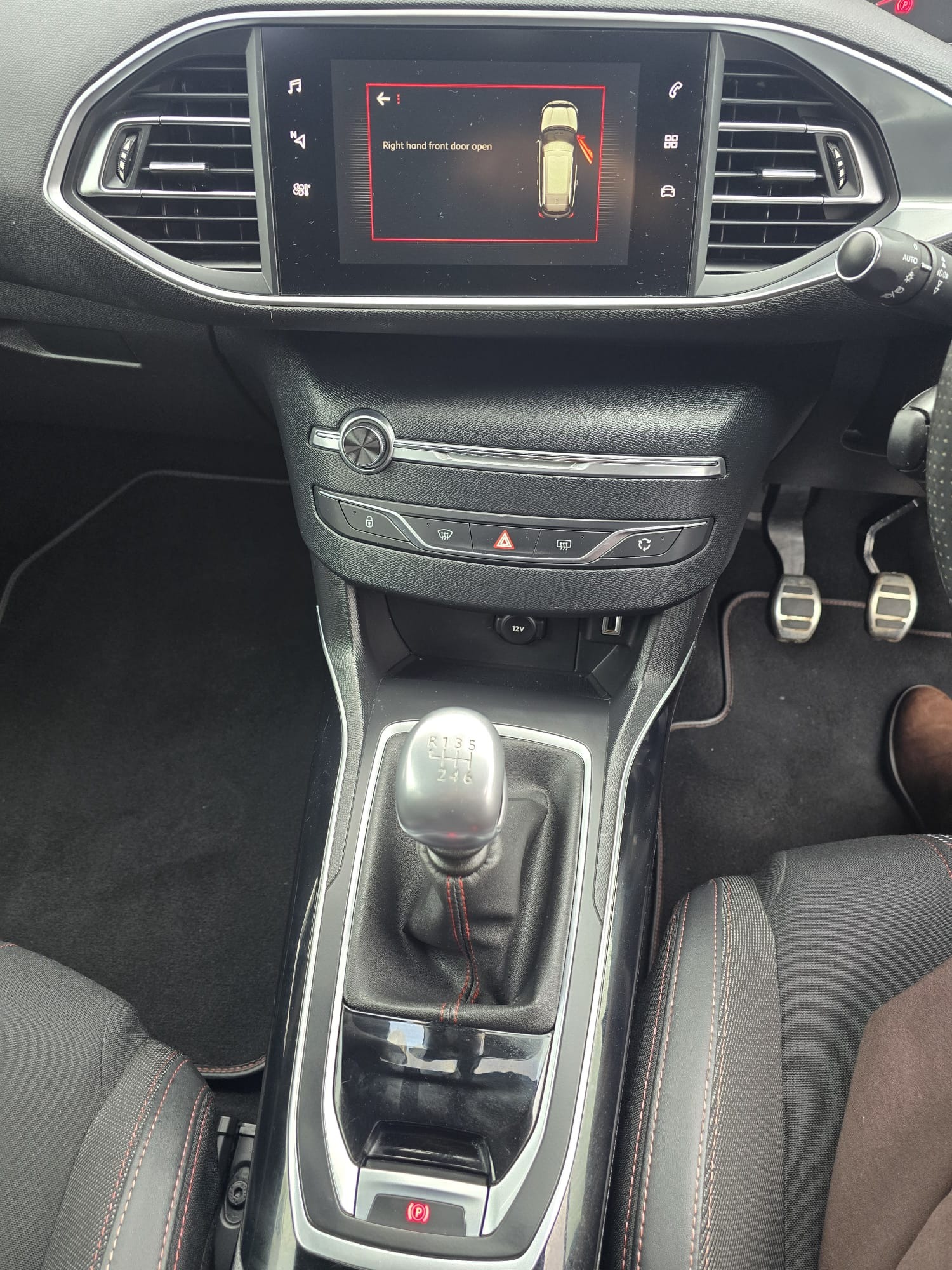 Used Peugeot 3008 2016 for sale - 75828789: Photo 14