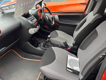 Used Toyota AYGO 2013 for sale - 77154538: Photo