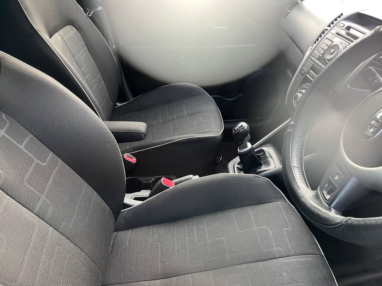 Used Kia Venga 2013 for sale - 76670870: Photo 3