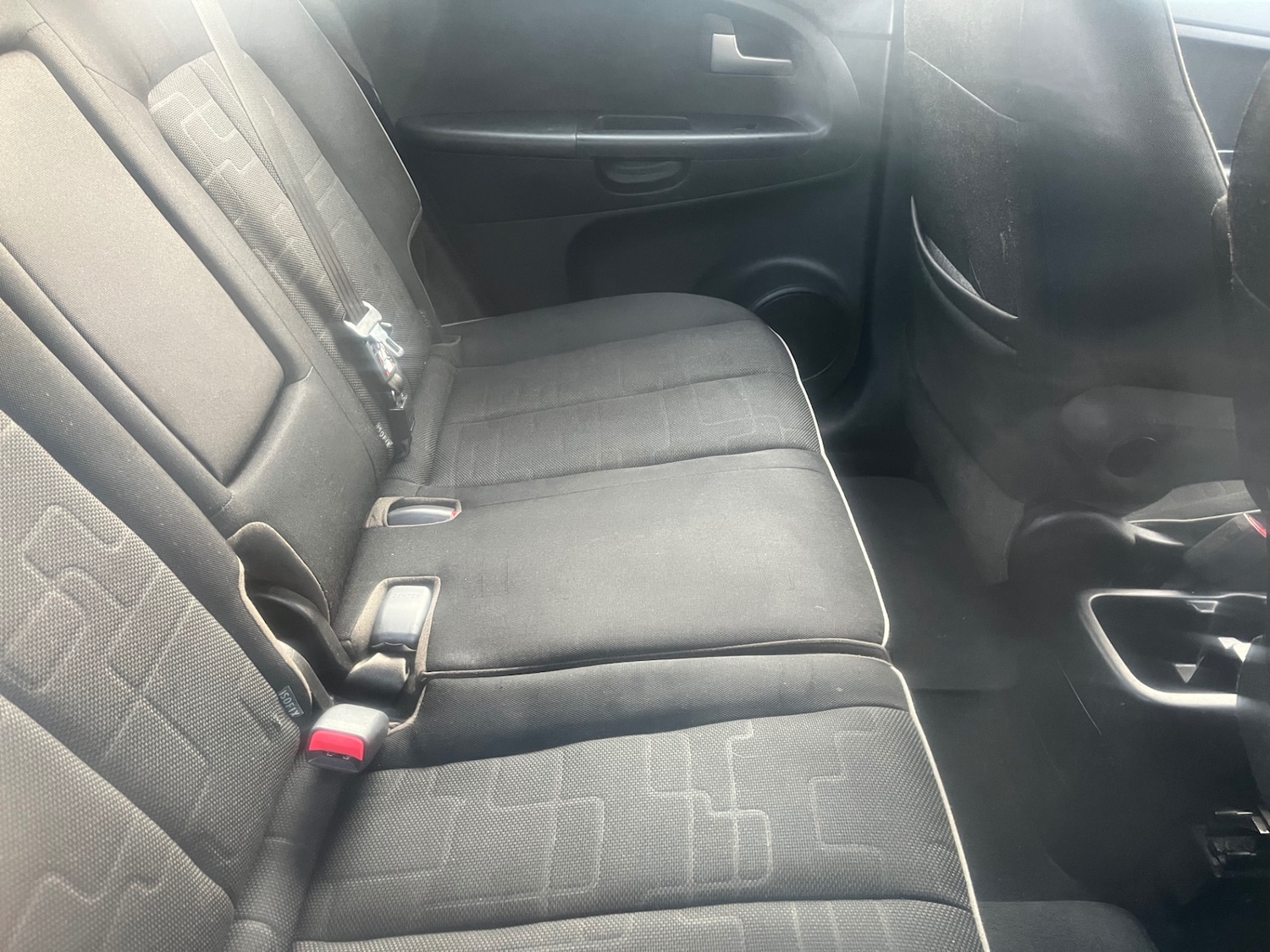 Used Kia Venga 2013 for sale - 76670870: Photo 4