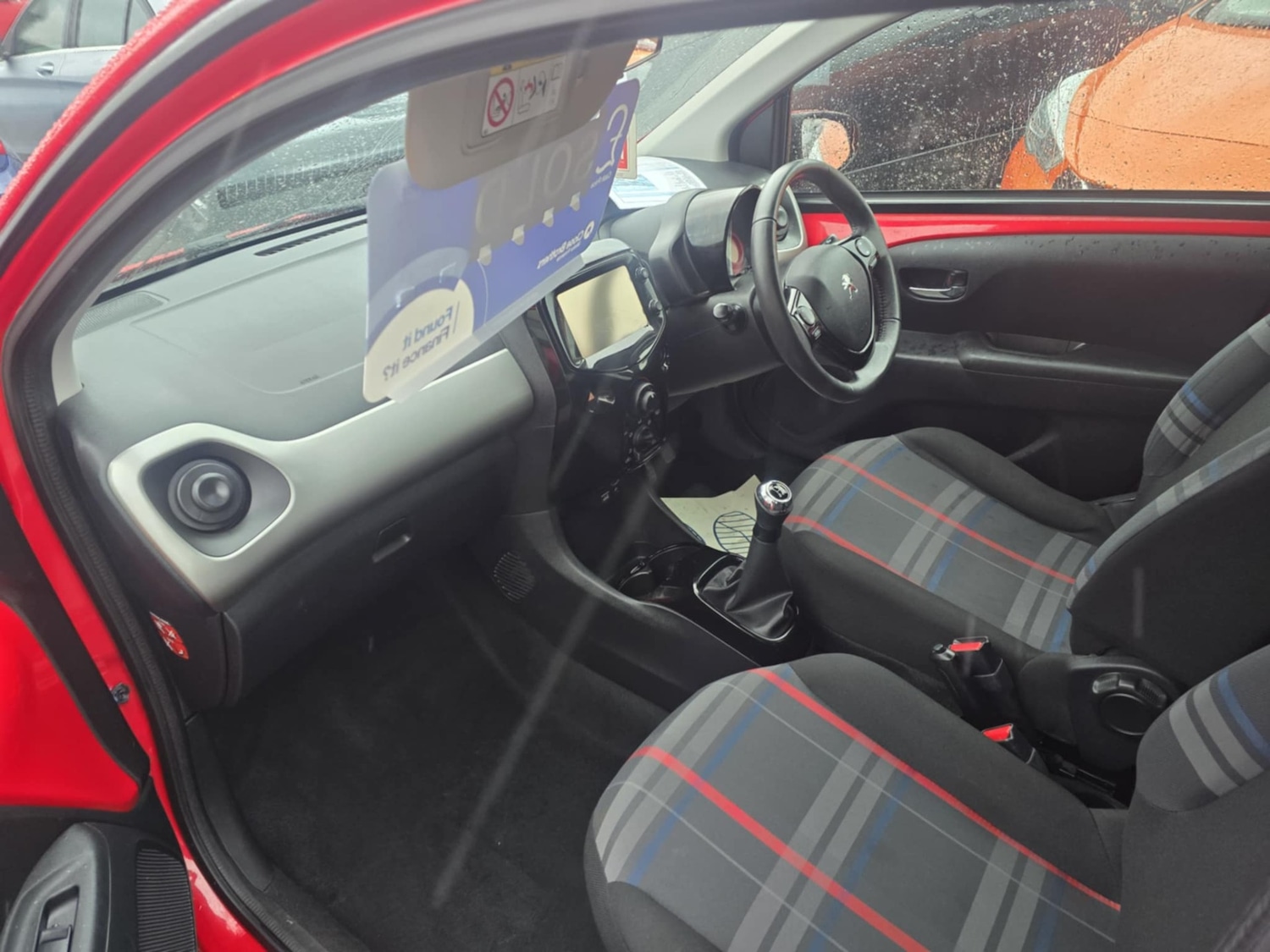 Used Peugeot 108 2015 for sale - 77548042: Photo 14