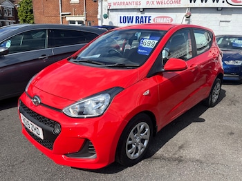 Used Hyundai i10 2019 for sale - 79025206: Photo