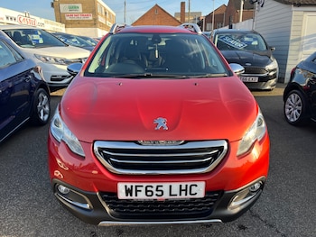 Used Peugeot 2008 2016 for sale - 77682132: Photo