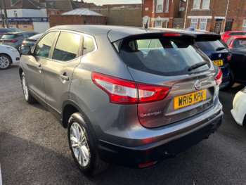 Used Nissan Qashqai 2015 for sale - 73915721: Photo