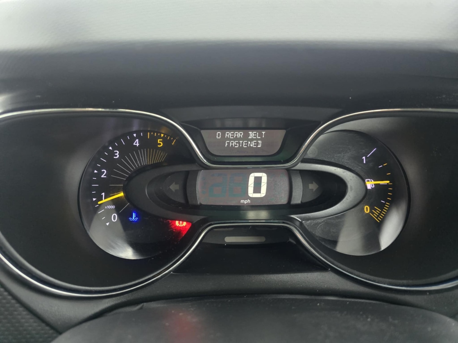 Used Renault Captur 2015 for sale - 76943504: Photo 17