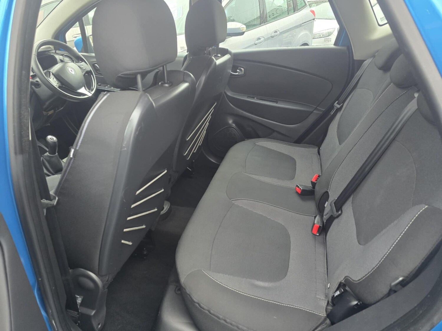 Used Renault Captur 2015 for sale - 76943504: Photo 18