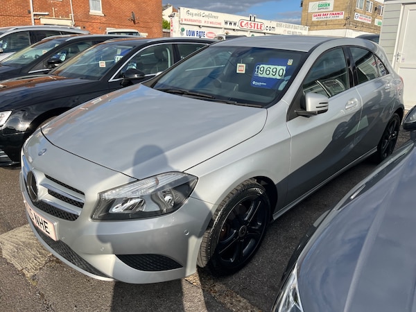 Used Mercedes-Benz A-Class 2015 for sale - 75594037: Photo 2