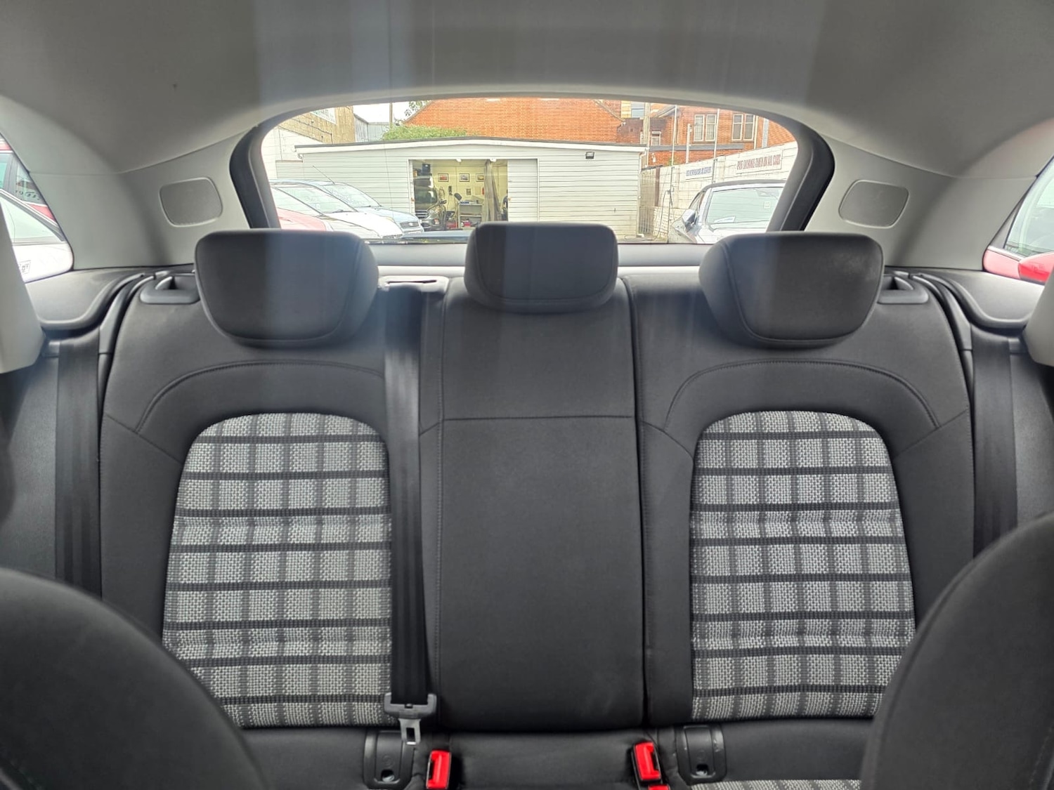Used Audi Q3 2016 for sale - 76231964: Photo 16