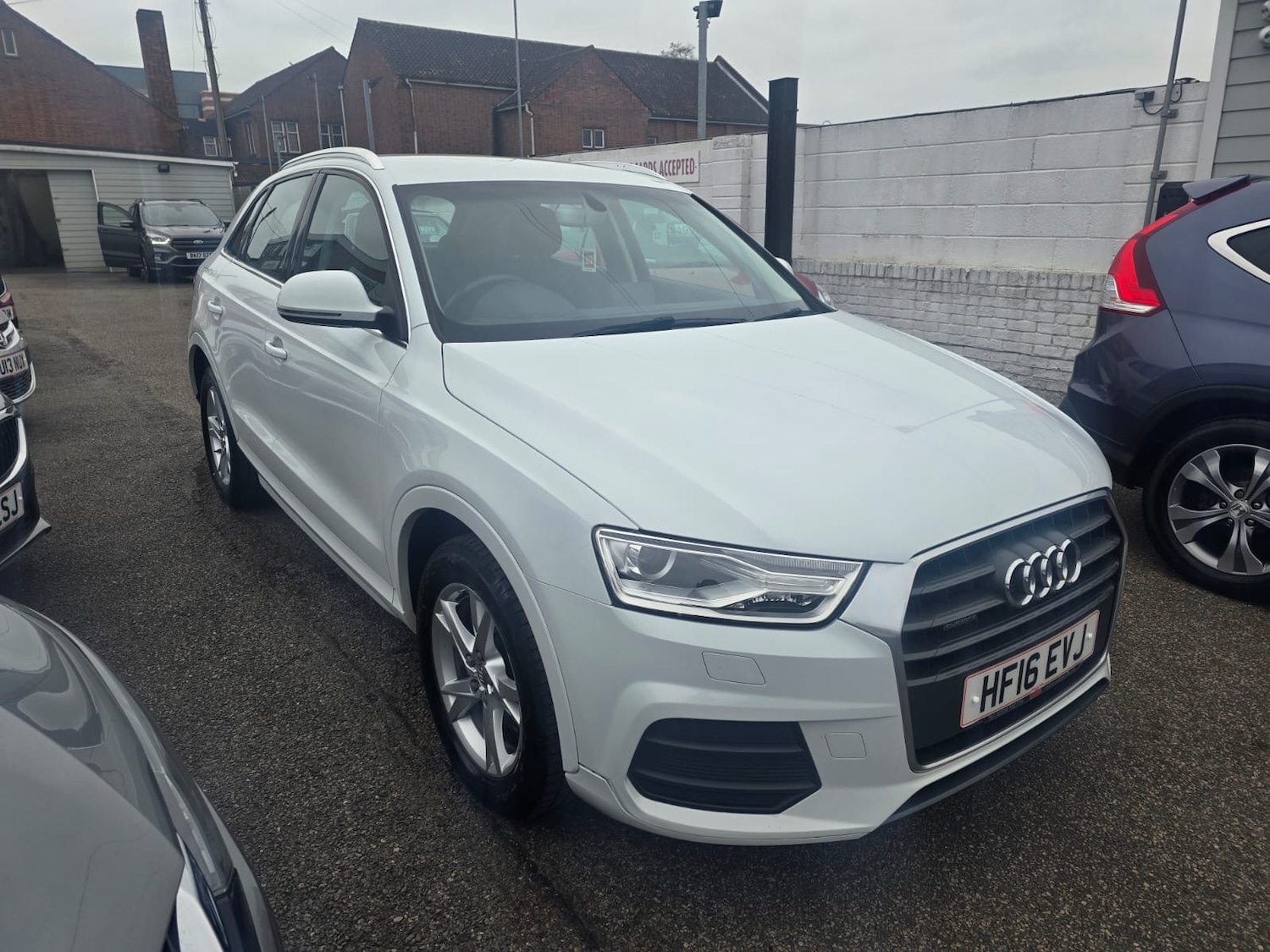 Used Audi Q3 2016 for sale - 76231964: Photo 2