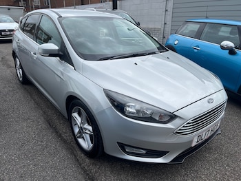 2017 (17) - 1.0 EcoBoost 125 Zetec Edition 5dr