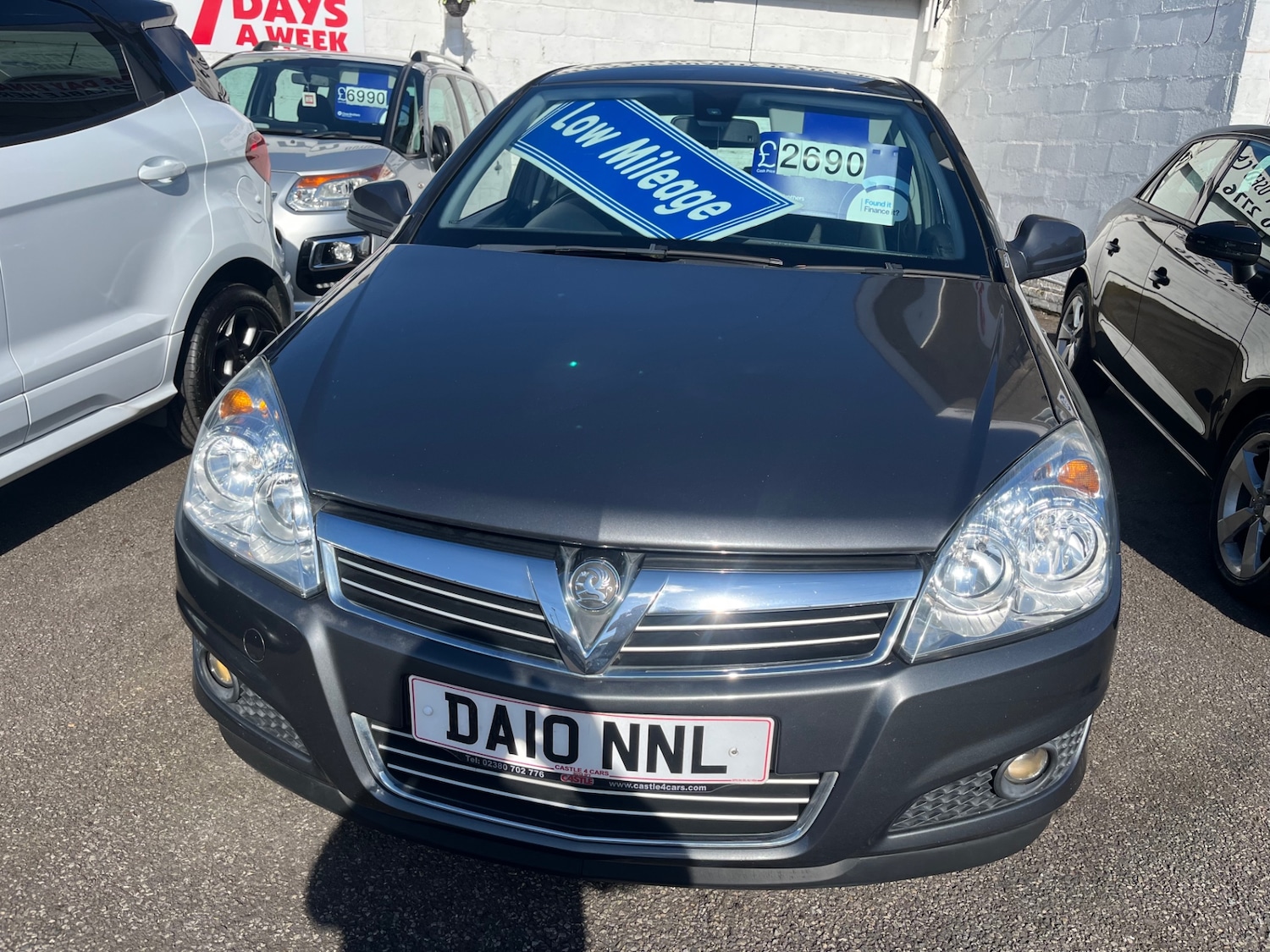 Used Vauxhall Astra 2010 for sale - 78095518: Photo 2